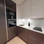 Apartment White Pearl 1.09 *